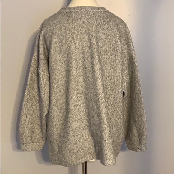 NWOT Grey Sweater/Sweatshirt - Picture 3 of 5